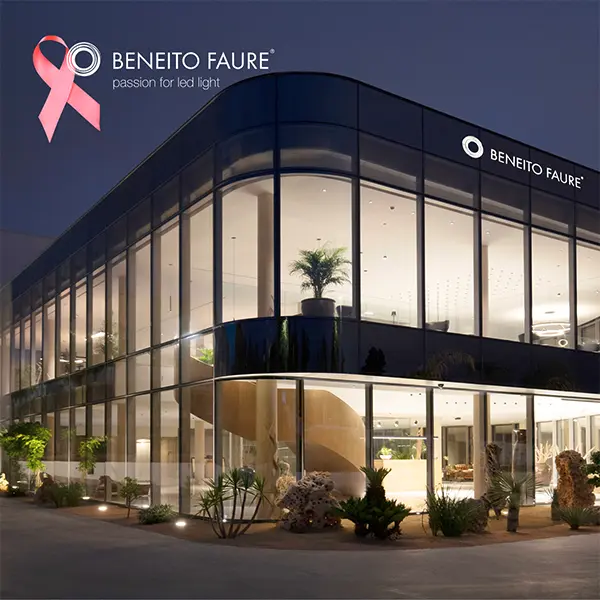 Beneito Faure dona para la investigación del Cáncer de Mama