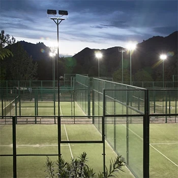 Iluminación para pistas de tenis, padel y recintos deportivos